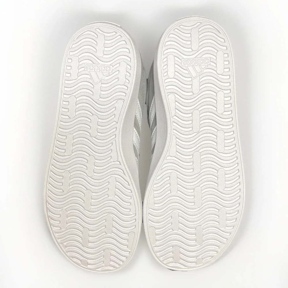 Adidas VL Court 3.0 In Kids Size 13
